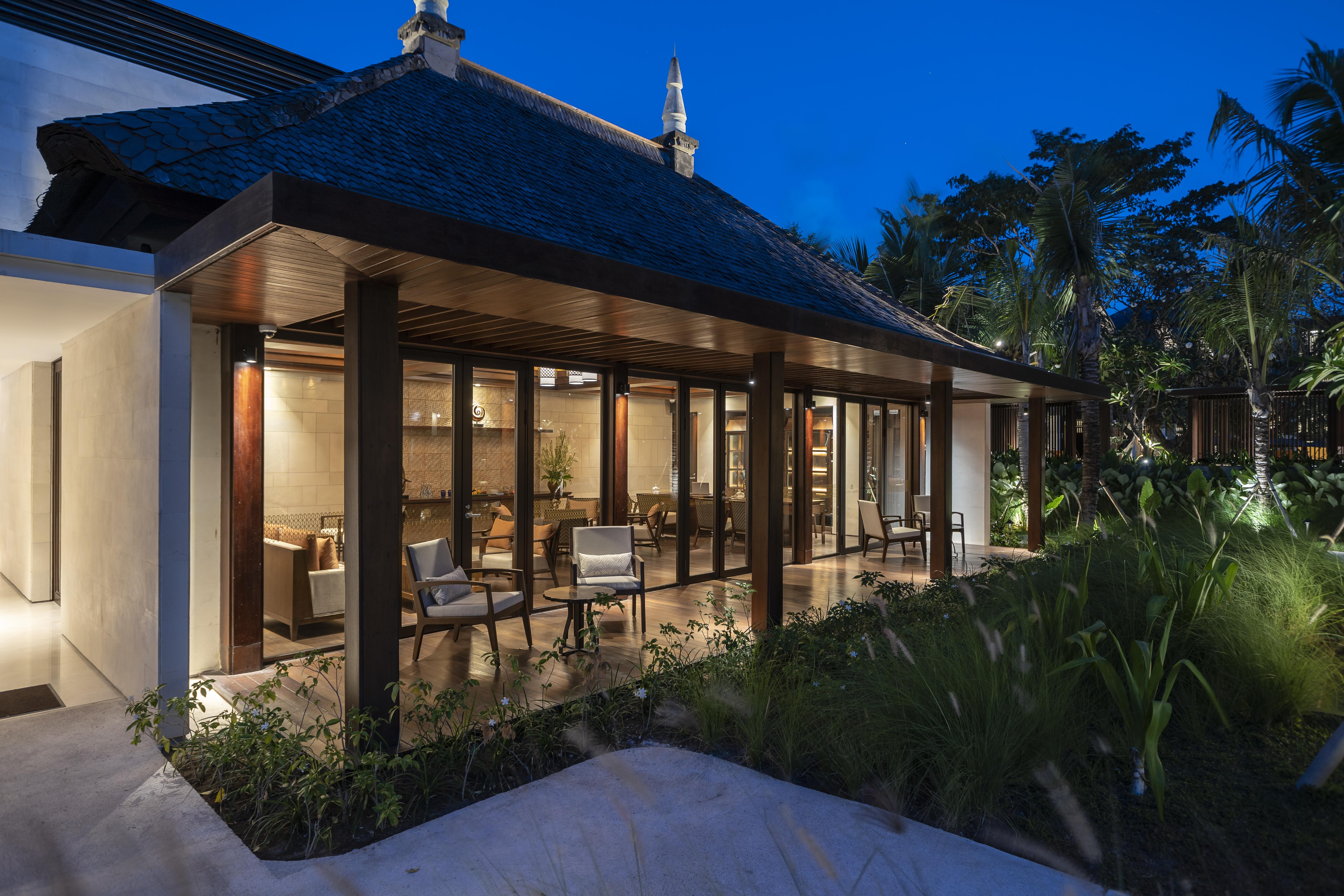 Ramayana Suites And Resort Кута Экстерьер фото The Beach Club at The Standard, Hua Hin