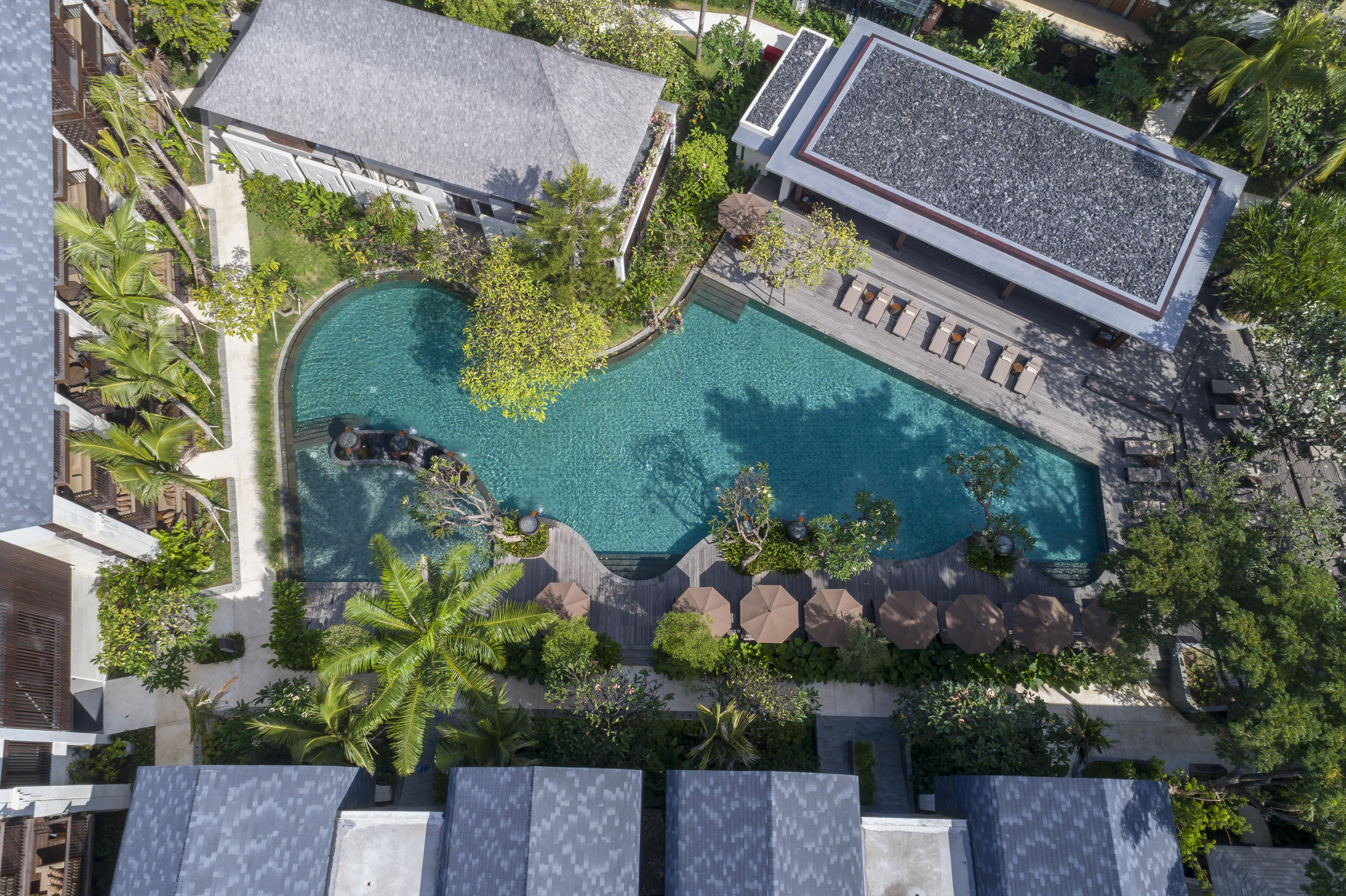 Ramayana Suites And Resort Кута Экстерьер фото Aerial view of the resort